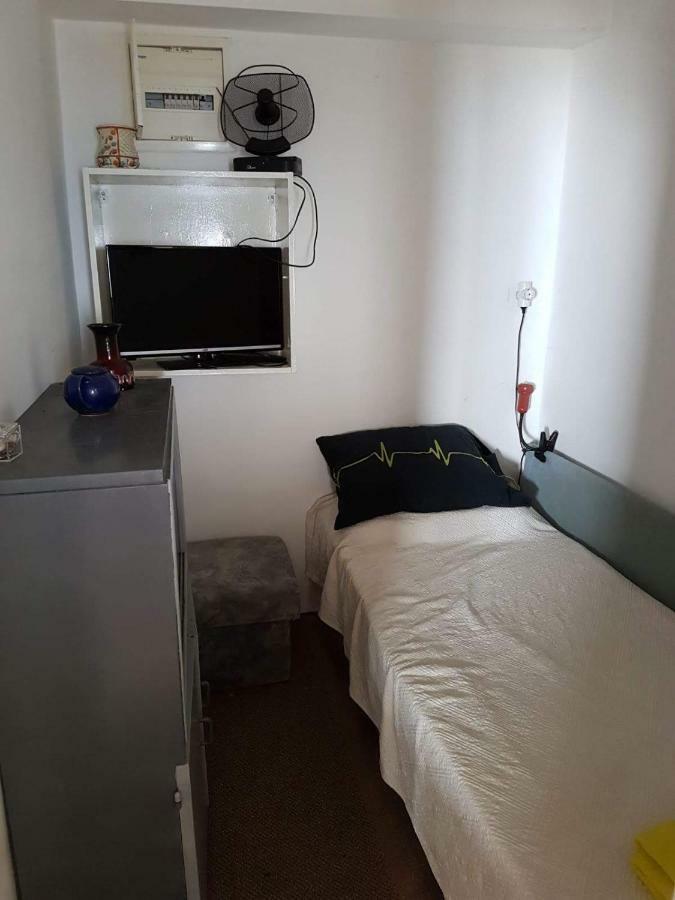 Drvenik, Apartman 1M From Sea Drvenik  Buitenkant foto